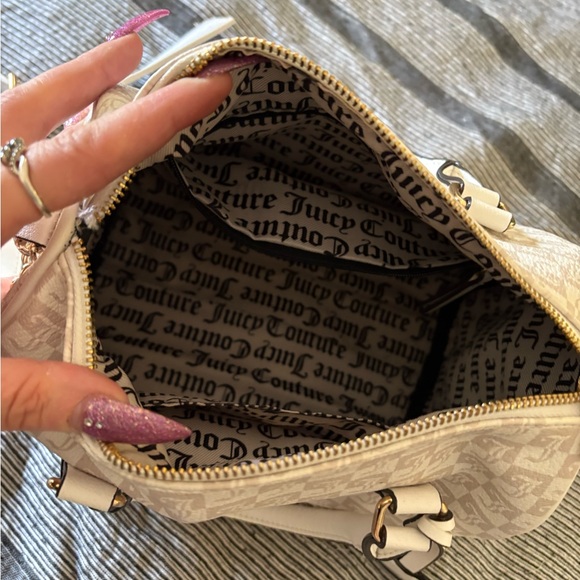 Juicy Couture Cream Satchel with Minimalist Design - Picture 2 of 4